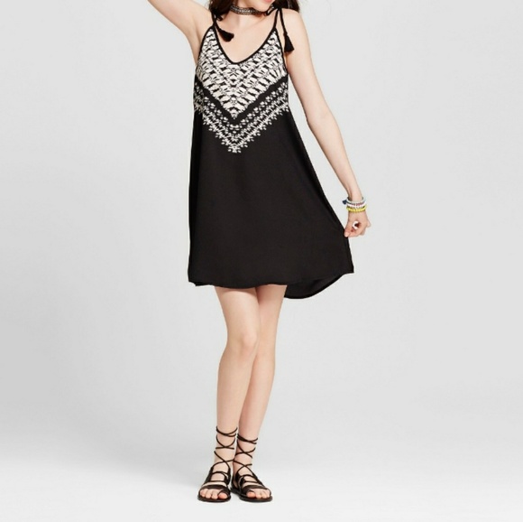 Xhilaration Dresses Strappy Shift Dress Xhilaration Poshmark